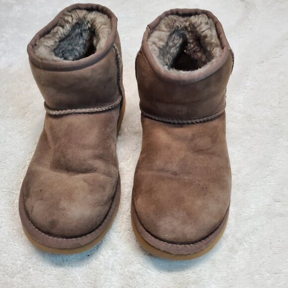 Ugg Classic Chocolate‎ Brown Suede Lined Mini Short Bootie Boots Shoes Women 6 - Picture 4 of 12
